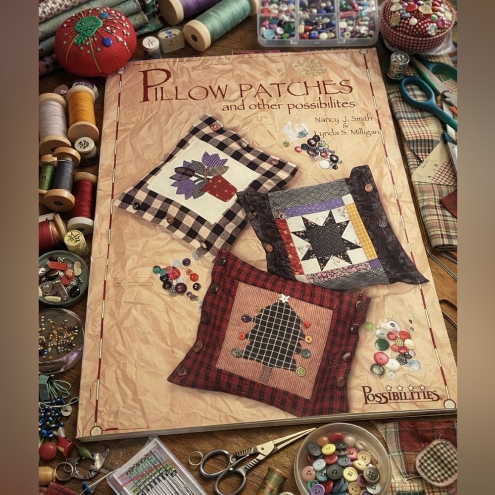 BOOK Pillow Patches and Other Possibilities Patchwork Pillow Patterns